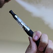 Lire la suite : Le vapotage est-il moins dangereux que de fumer du tabac ?